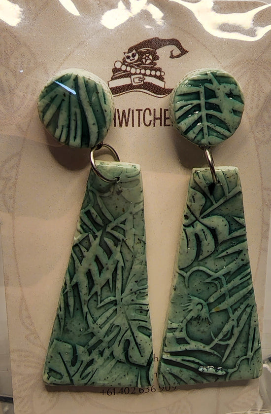 Plant Earring 