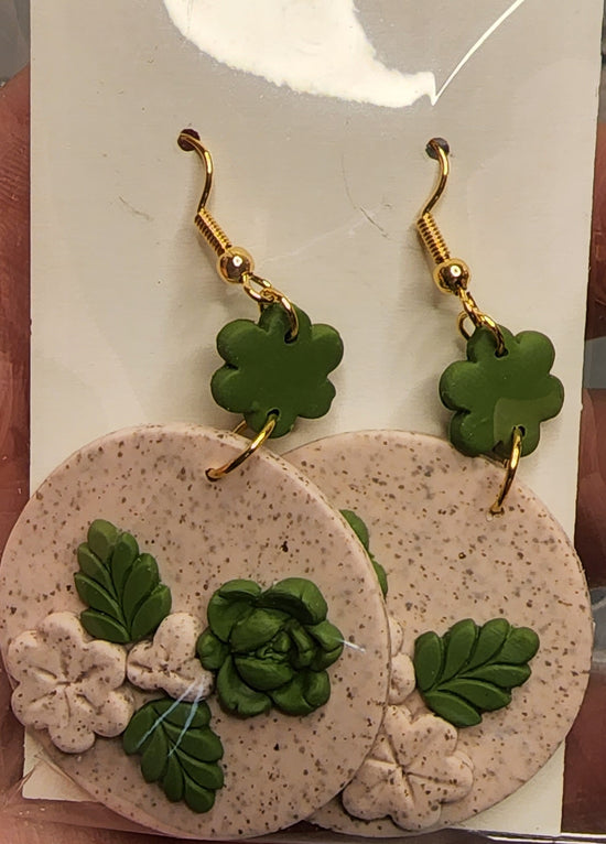 Plant Earring 